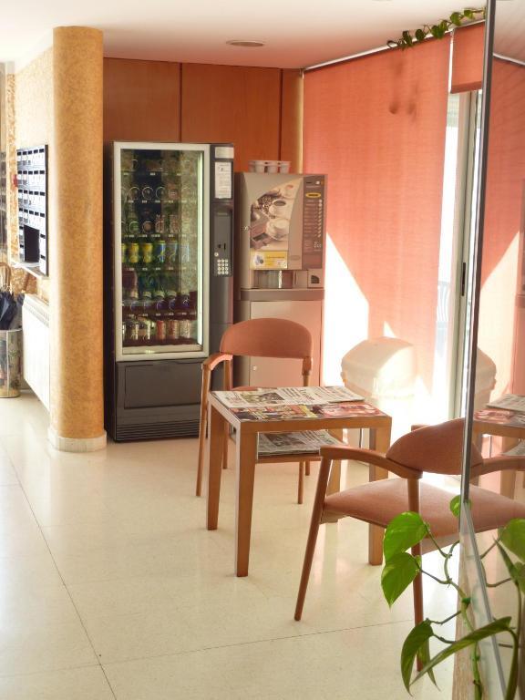 Residencia Batuecas Guest house
